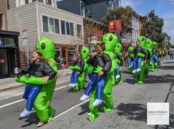 A Group Bay to Breakers Participants Carried By Aliens