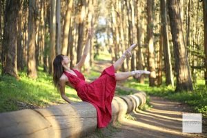 Mirell Sork - Professional Ballet Dancer Portrait Example, Creative Pose, Photoshoot, Woman, Female, Outdoors