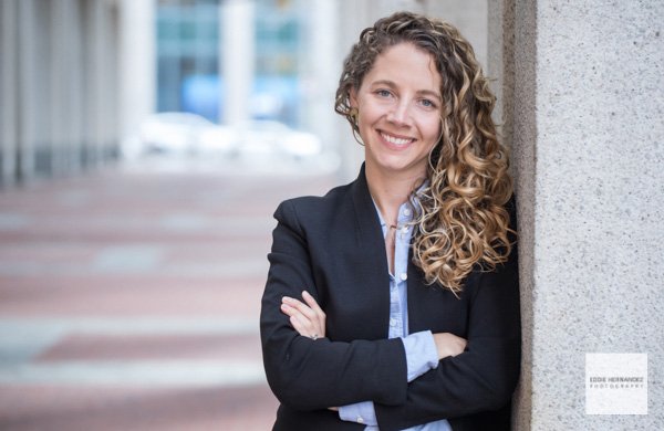 Womens-Professional-Business-Portrait-Outdoors-0595-San-Francisco Woman's Professional Business Portrait, Outdoor Headshot For Linkedin Taken In San Francisco